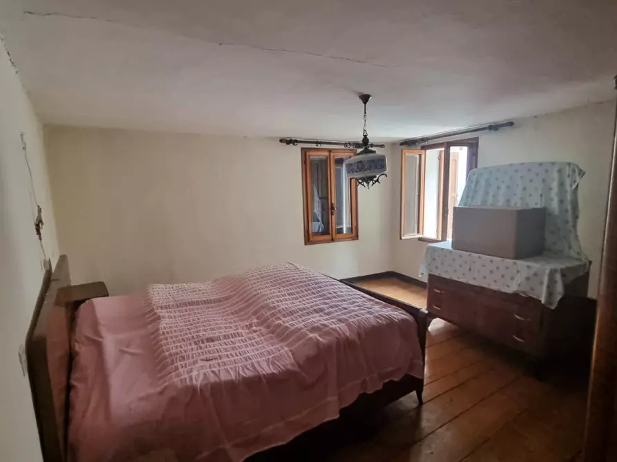 Immagine 13 di Villetta a schiera in vendita  in oliero di sopra a Valbrenta