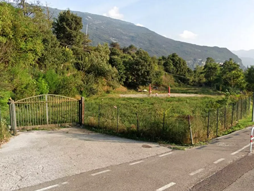 Immagine 1 di Terreno in vendita  in Strada Provinciale 23, N. Snc a Rovereto