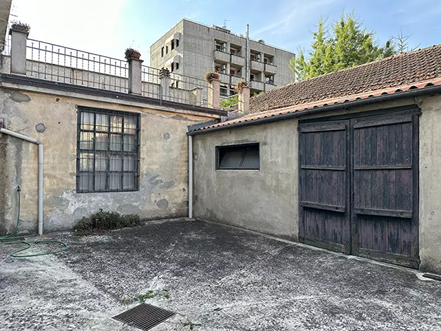 Immagine 11 di Capannone industriale in affitto  in Via Bligny 25 a Casale Monferrato