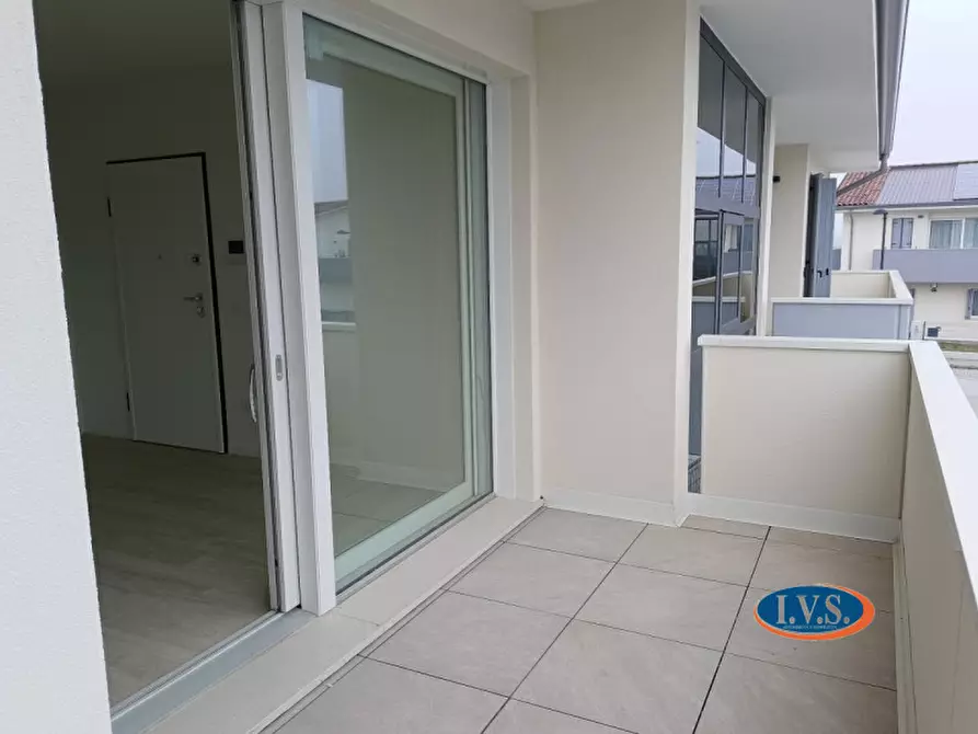 Immagine 9 di Appartamento in vendita  in VIA D. CATTANEO NR 1 a Montegalda