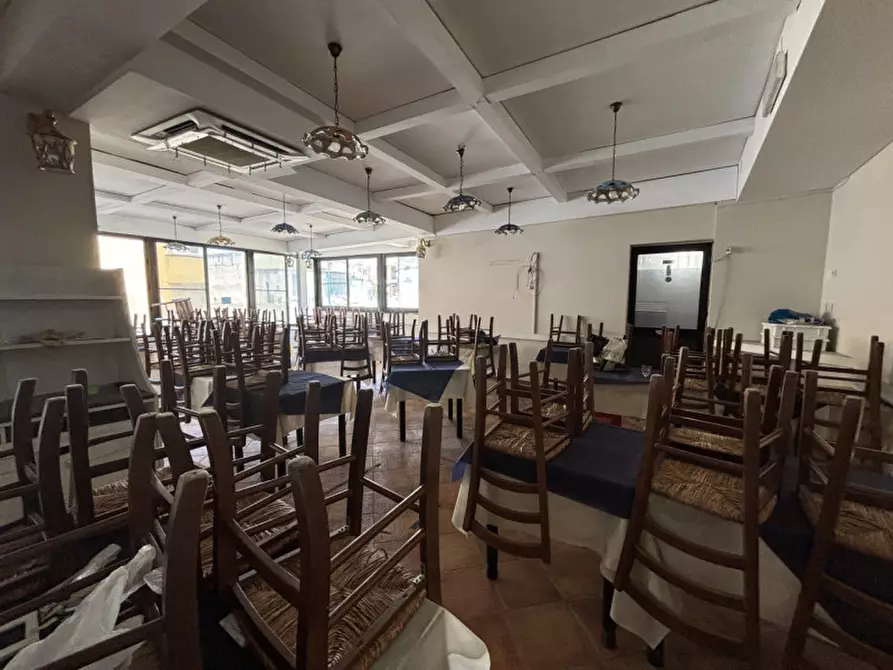 Immagine 5 di Appartamento in vendita  in via ponte della gatta a Torre Del Greco