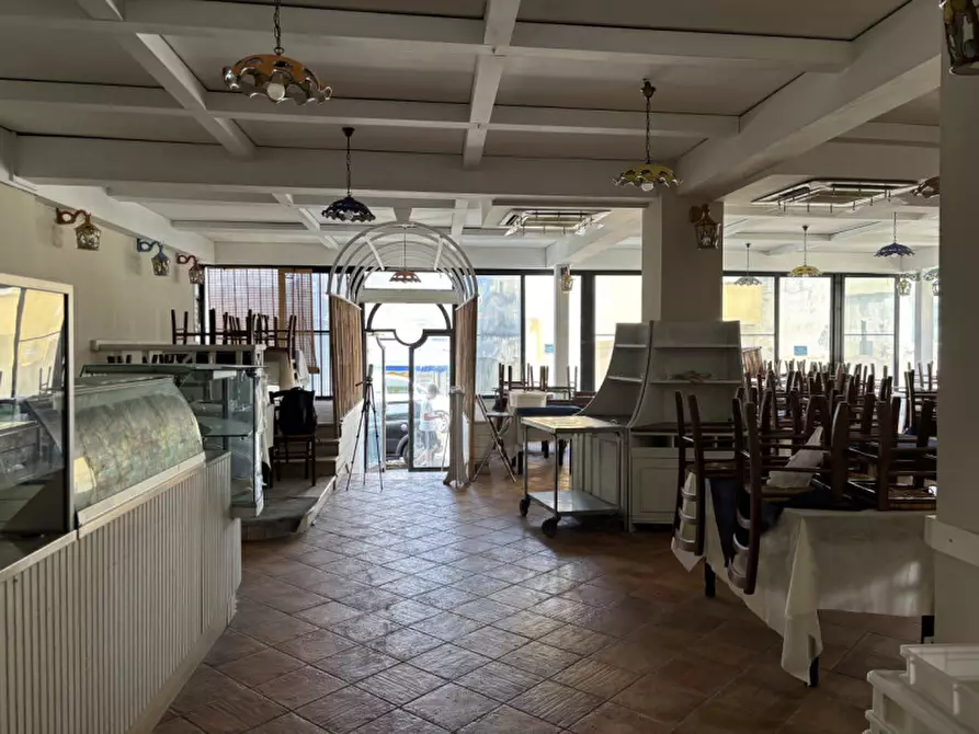 Immagine 6 di Appartamento in vendita  in via ponte della gatta a Torre Del Greco