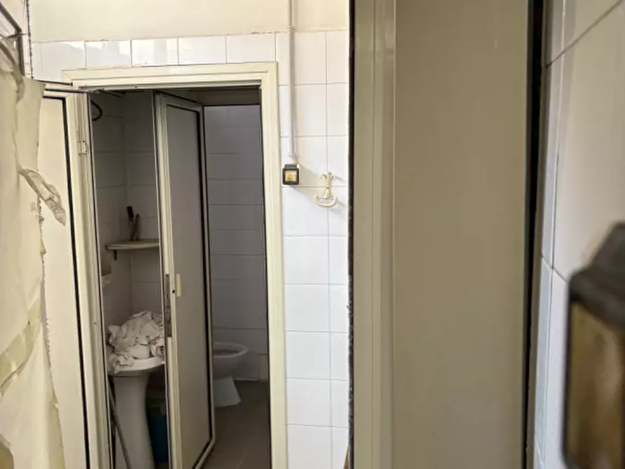 Immagine 12 di Appartamento in vendita  in via ponte della gatta a Torre Del Greco