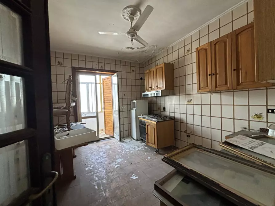 Immagine 15 di Appartamento in vendita  in via ponte della gatta a Torre Del Greco