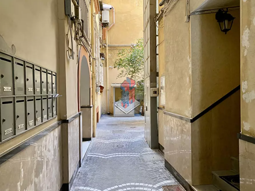 Immagine 4 di Appartamento in affitto  in CORSO UMBERTO (Università) a Napoli