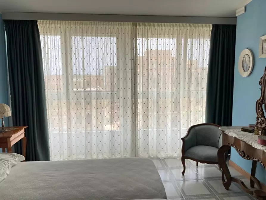 Immagine 31 di Villa in vendita  in Via del faro a Anzio