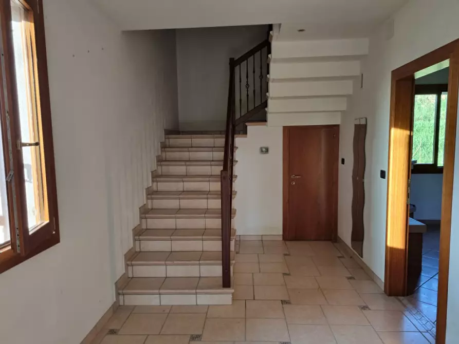 Immagine 1 di Appartamento in vendita  in via Cavour a Este