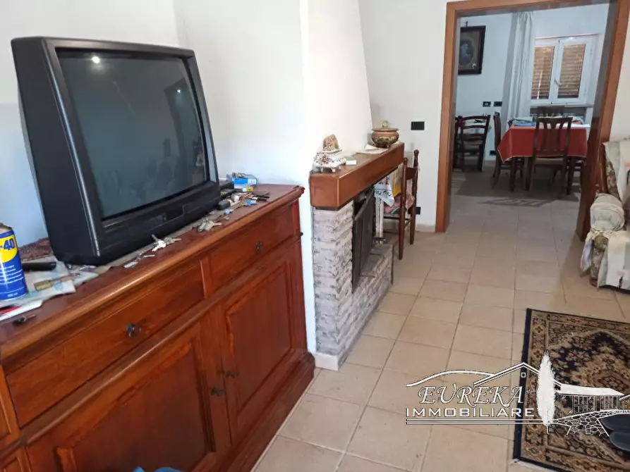Immagine 5 di Casa indipendente in vendita  in piana a Castiglione Del Lago