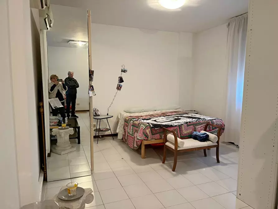 Immagine 7 di Appartamento in vendita  a Rovigo