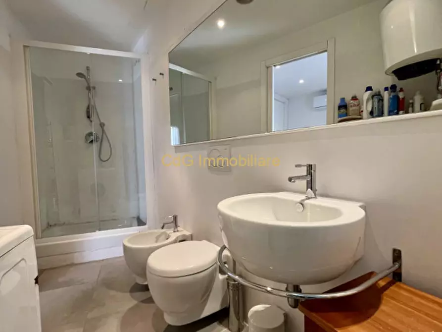 Immagine 27 di Appartamento in vendita  in VIA MARIO CEROLI a Olbia