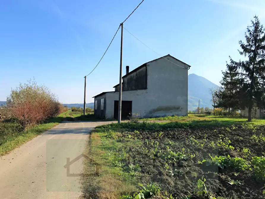 Immagine 24 di Rustico / casale in vendita  in via lovolo a Rovolon