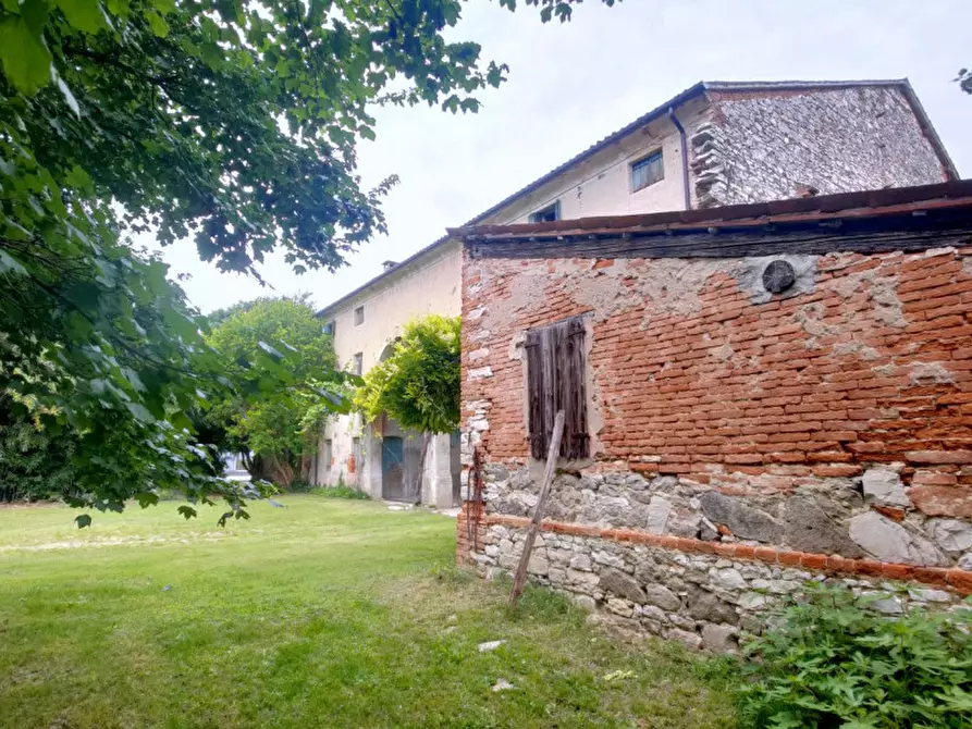 Immagine 34 di Rustico / casale in vendita  in via San Francesco a Rovolon