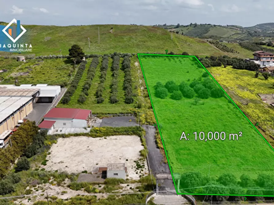 Immagine 1 di Terreno in vendita  in Via Palermo snc a Palagonia