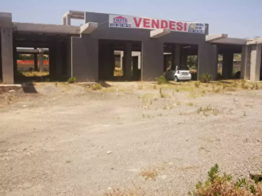 Immagine 2 di Attività commerciale in vendita  in germaneto a Catanzaro