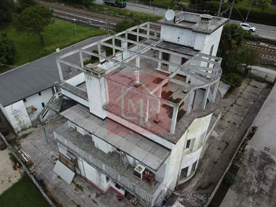 Immagine 29 di Casa indipendente in vendita  in località Arrodola Nuova 108 a Torviscosa