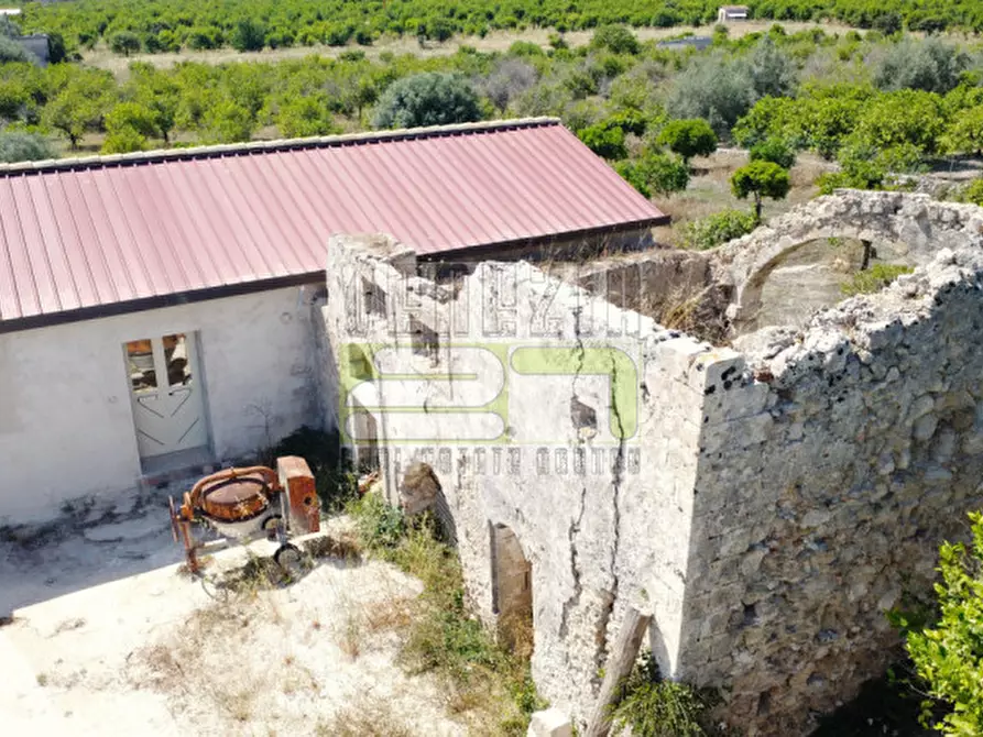 Immagine 16 di Terreno in vendita  in c/da Torre a Avola