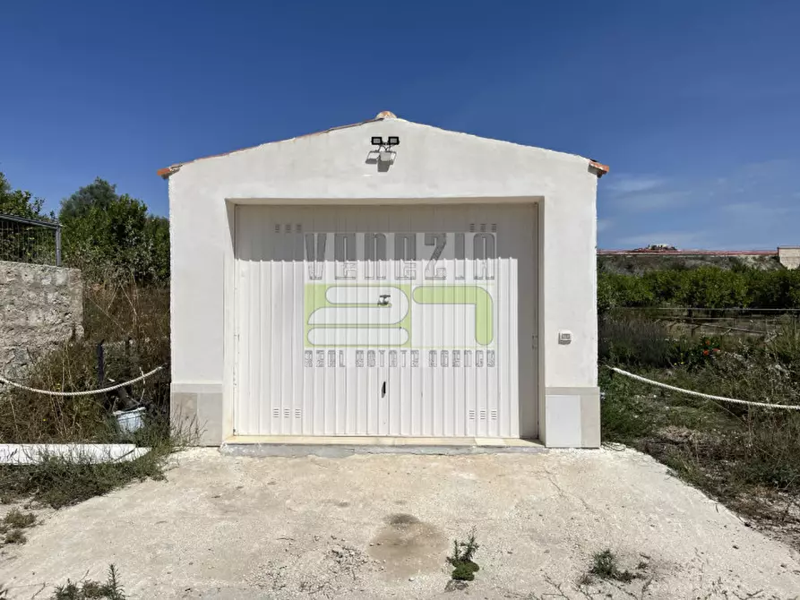 Immagine 23 di Terreno in vendita  in c/da Torre a Avola