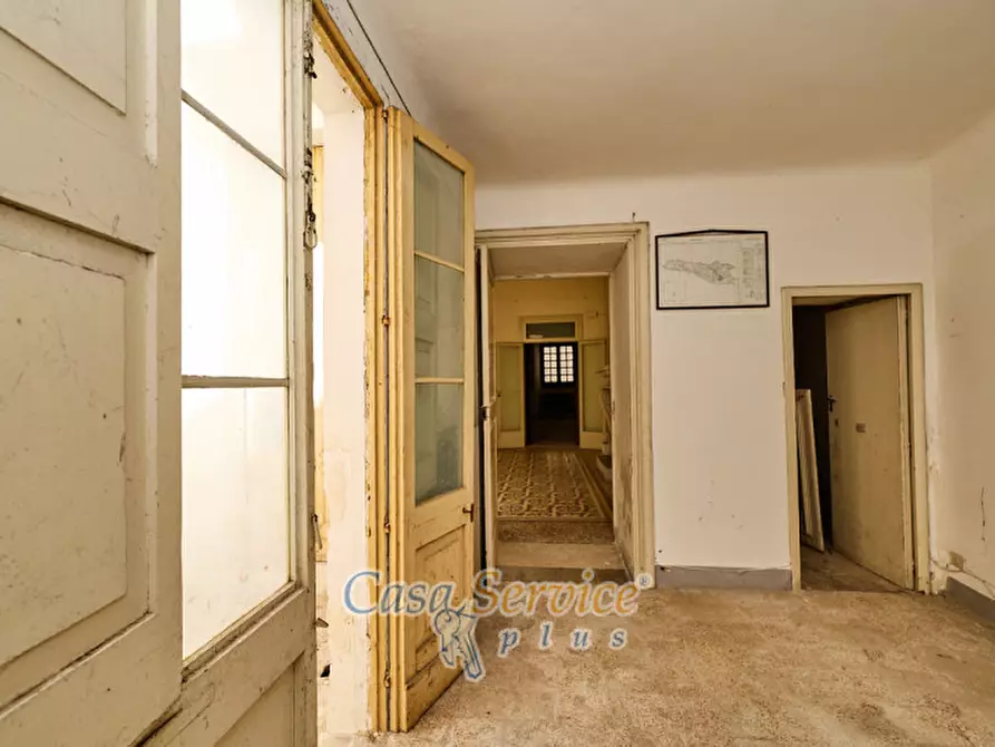 Immagine 32 di Appartamento in vendita  in Piazza Martiri Ungheresi a Casarano