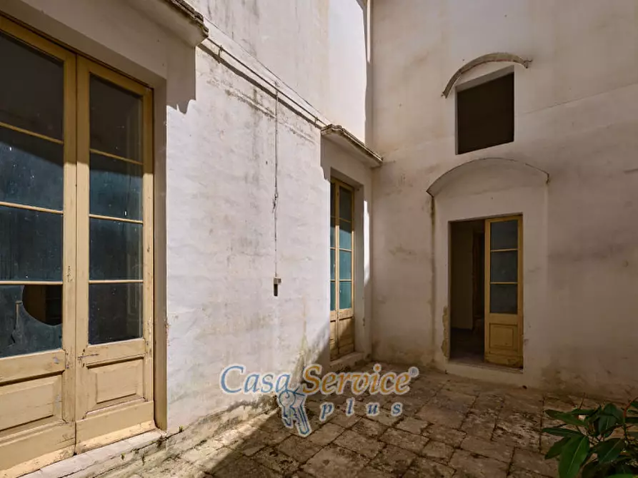 Immagine 36 di Appartamento in vendita  in Piazza Martiri Ungheresi a Casarano