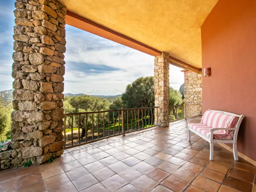 Immagine 30 di Villa in vendita  a Arzachena