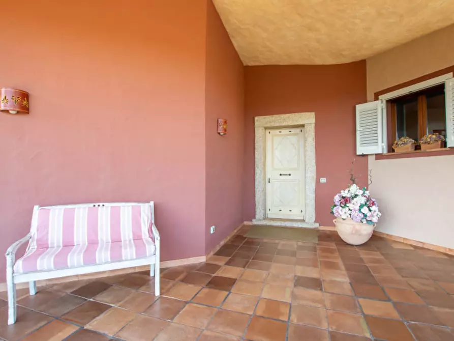 Immagine 31 di Villa in vendita  a Arzachena