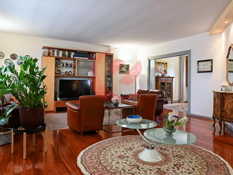 Immagine 3 di Appartamento in vendita  in Zona Mercato Nuovo a Vicenza