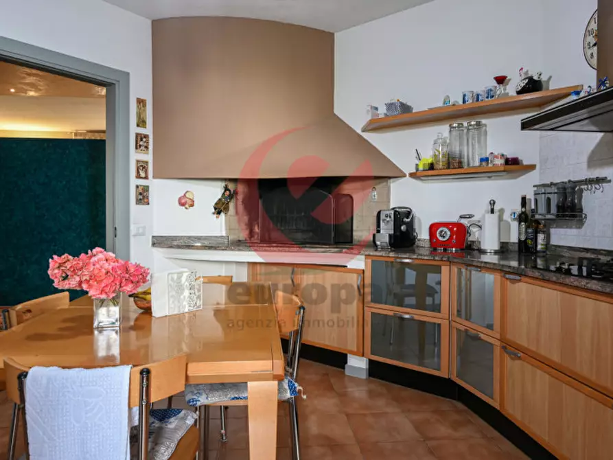 Immagine 11 di Appartamento in vendita  in Zona Mercato Nuovo a Vicenza