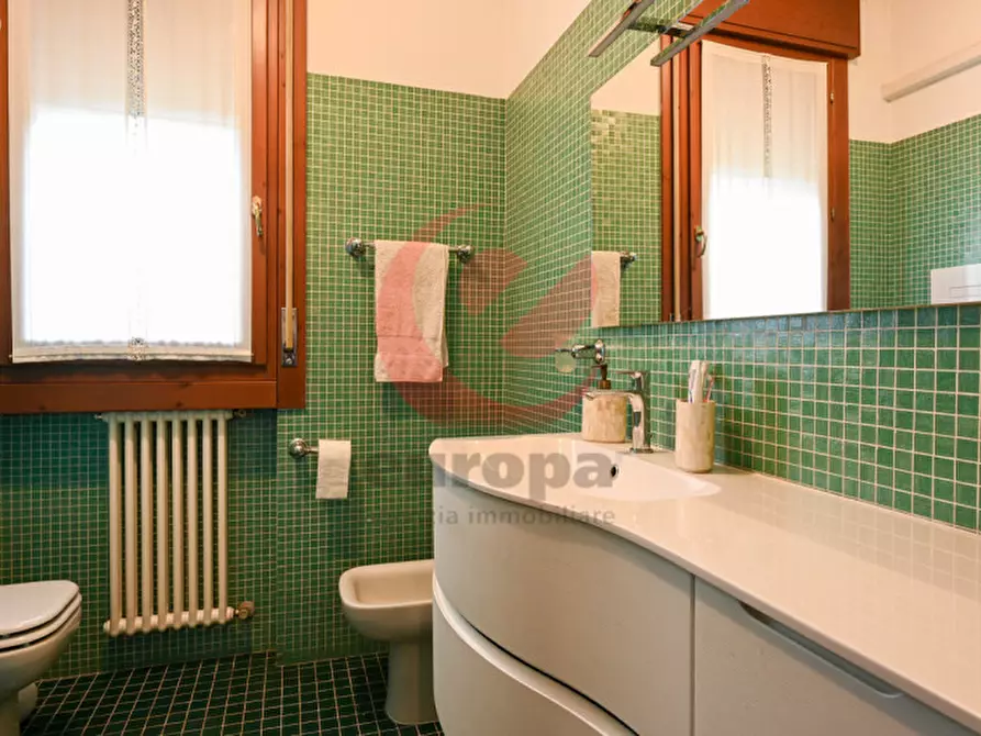 Immagine 17 di Appartamento in vendita  in Zona Mercato Nuovo a Vicenza