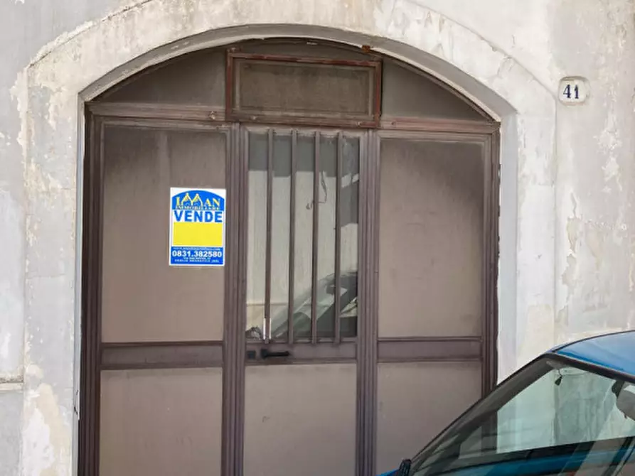 Immagine 1 di Casa indipendente in vendita  in Via Caracciolo a Ceglie Messapico