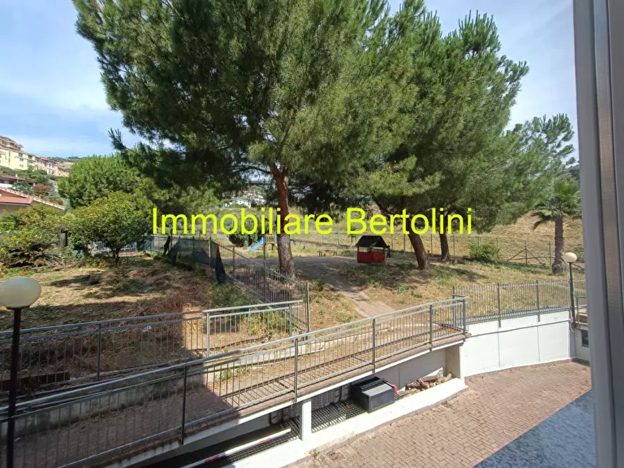 Immagine 12 di Appartamento in vendita  in VIA LAMARMORA a San Remo