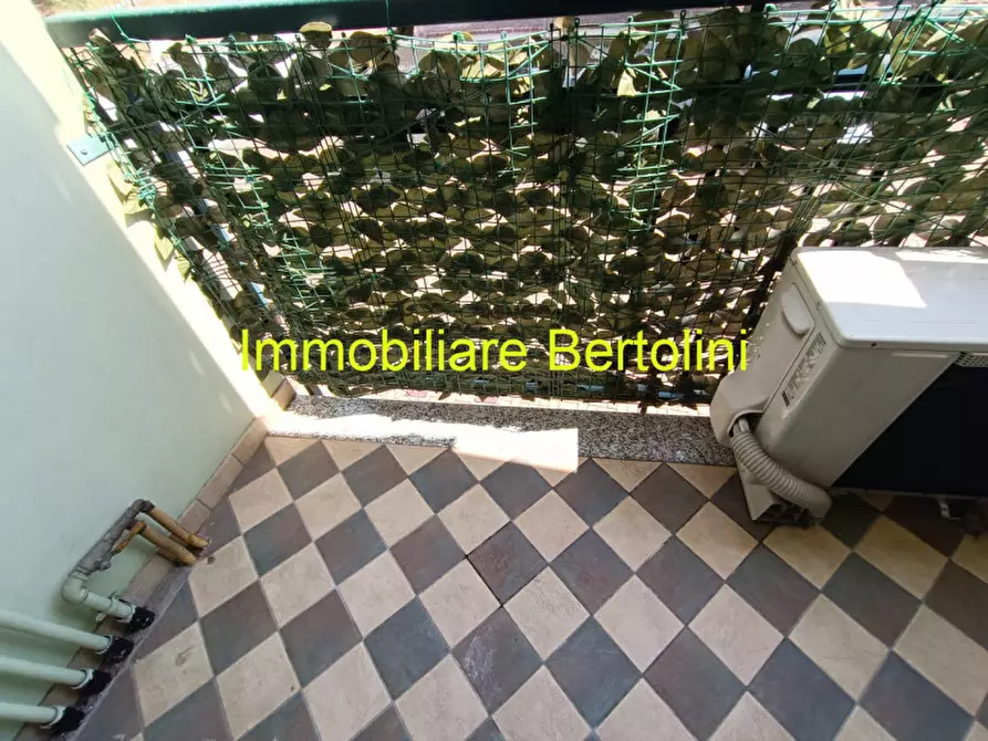 Immagine 15 di Appartamento in vendita  in VIA LAMARMORA a San Remo