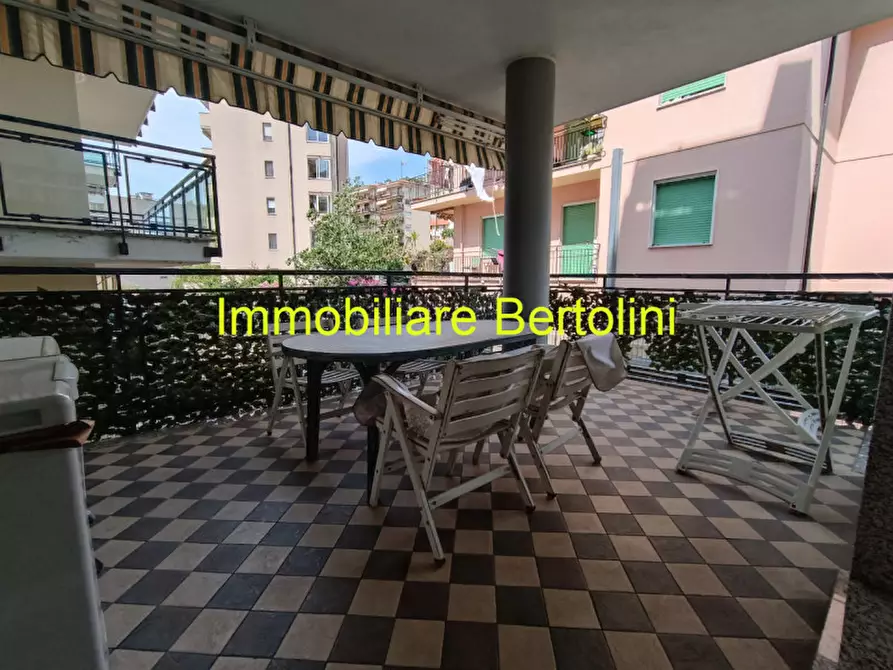 Immagine 16 di Appartamento in vendita  in VIA LAMARMORA a San Remo