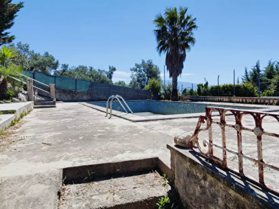 Immagine 7 di Villa in vendita  in VIA LAMA POZZO a Eboli