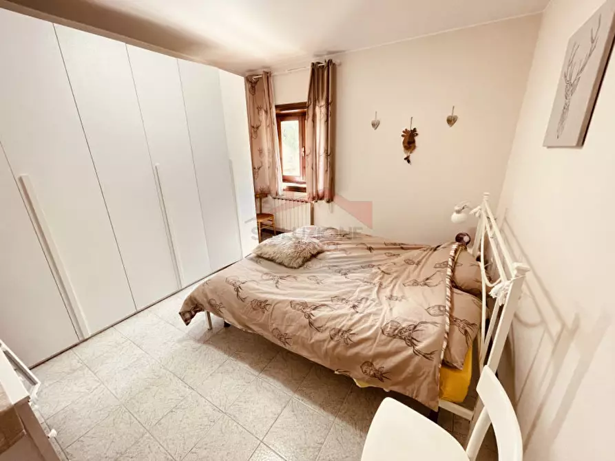 Immagine 5 di Appartamento in vendita  in Via Villaggio dei fiori a Roana