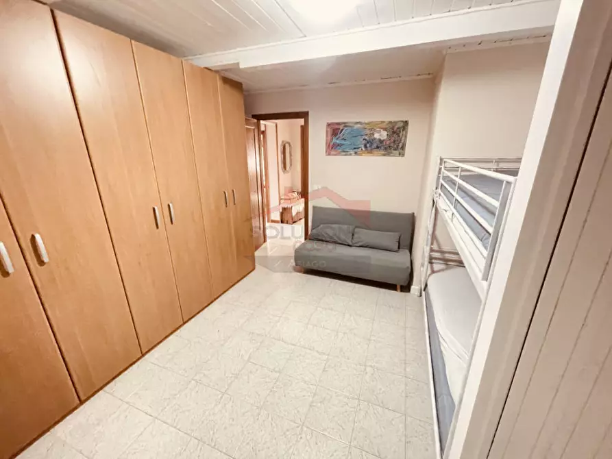 Immagine 11 di Appartamento in vendita  in Via Villaggio dei fiori a Roana