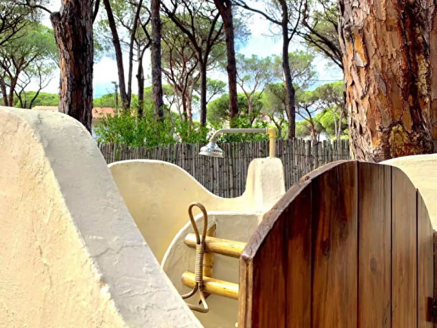 Immagine 8 di Casa bifamiliare in vendita  in Viale dei Delfini a Pula