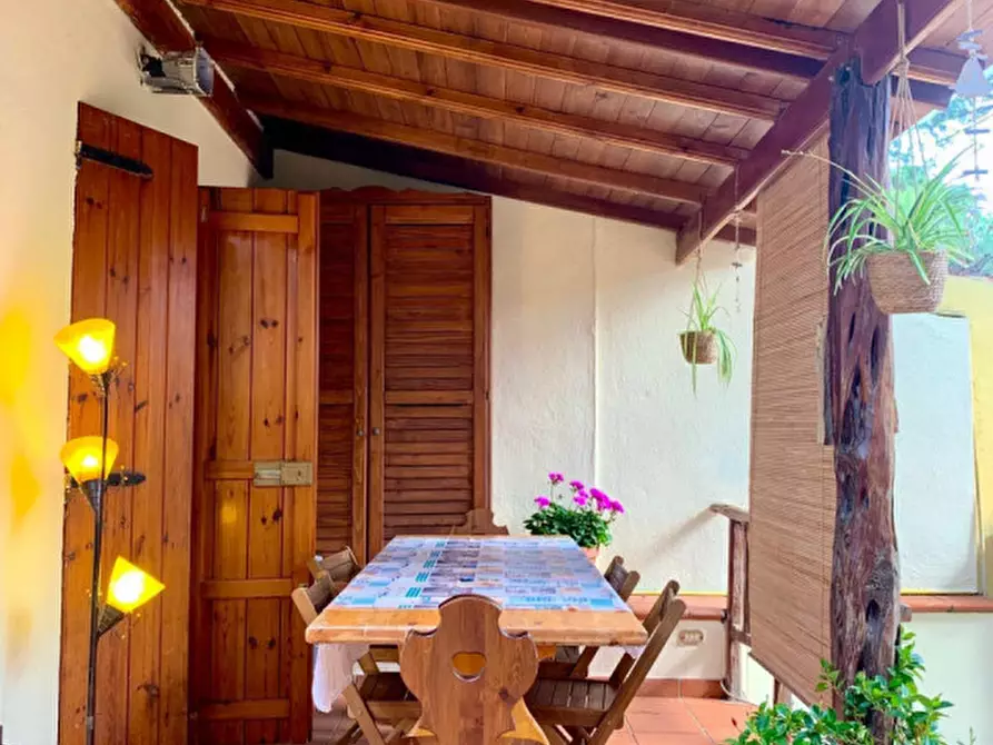 Immagine 9 di Casa bifamiliare in vendita  in Viale dei Delfini a Pula