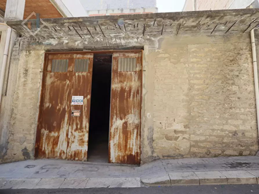 Immagine 1 di Garage in vendita  in Via Alessandro Manzoni 28 a Palagonia