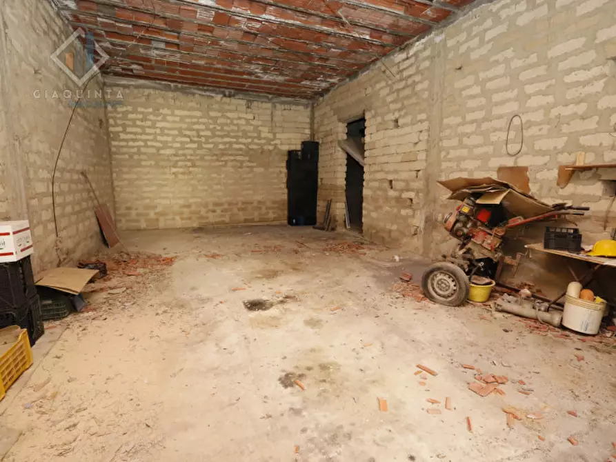 Immagine 4 di Garage in vendita  in Via Alessandro Manzoni 28 a Palagonia