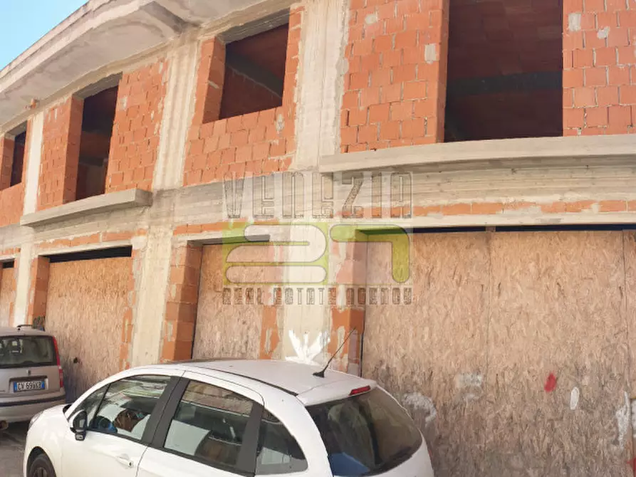 Immagine 4 di Casa indipendente in vendita  a Avola