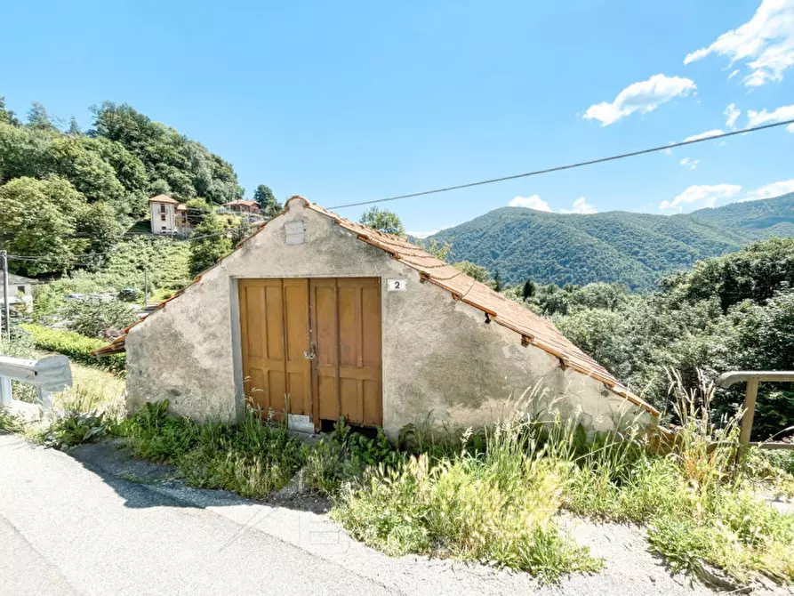 Immagine 1 di Rustico / casale in vendita  in via casanova 4 a Quarna Sotto