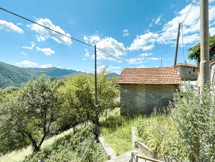 Immagine 6 di Rustico / casale in vendita  in via casanova 4 a Quarna Sotto