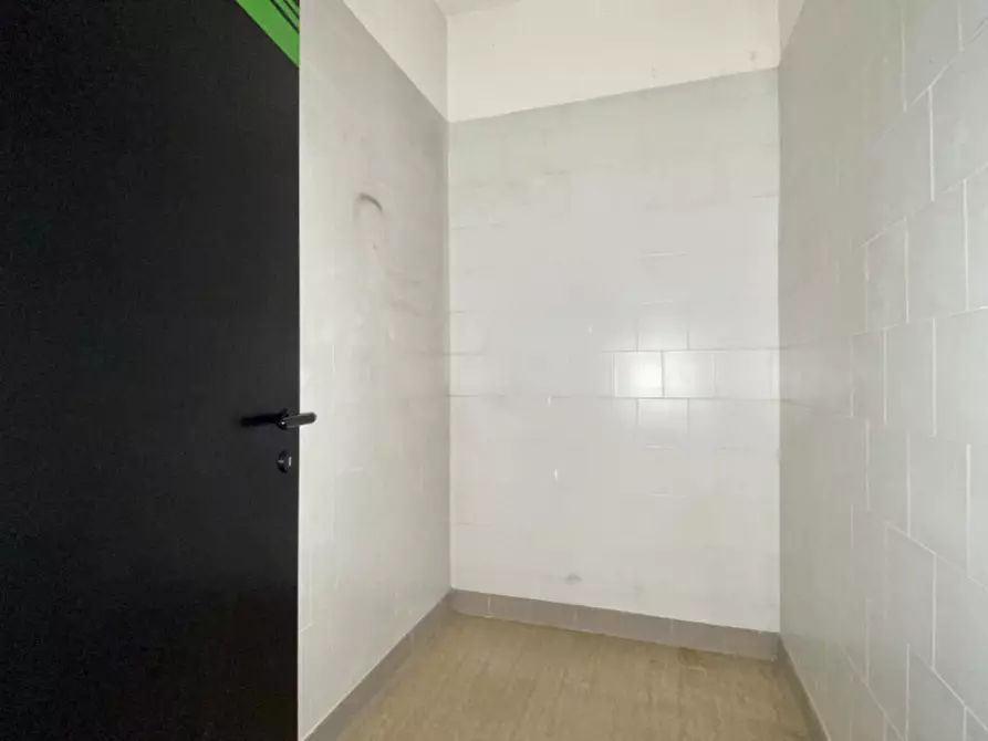 Immagine 13 di Negozio in vendita  in Via Brigata Granatieri di Sardegna, 46 a Vicenza