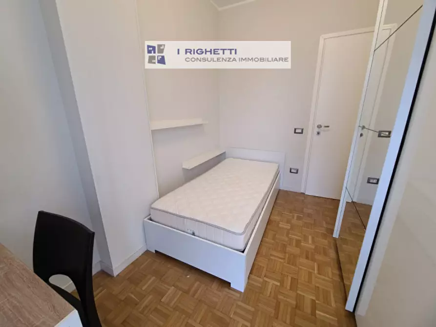 Immagine 5 di Camera in affitto  in VIA EUCLIDE a Verona