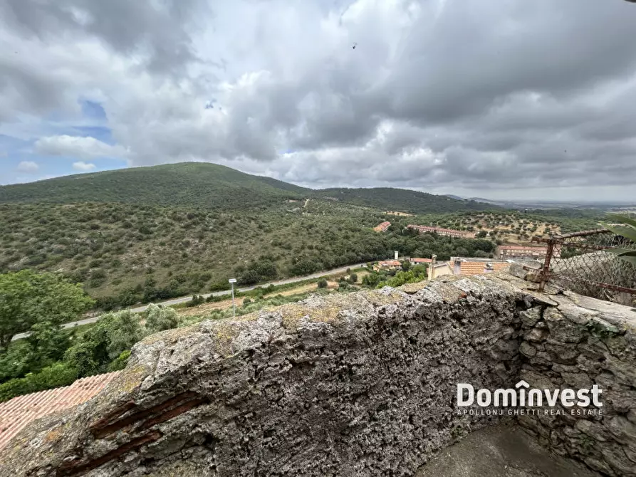Immagine 25 di Palazzo in vendita  in Via XXIV Maggio a Capalbio