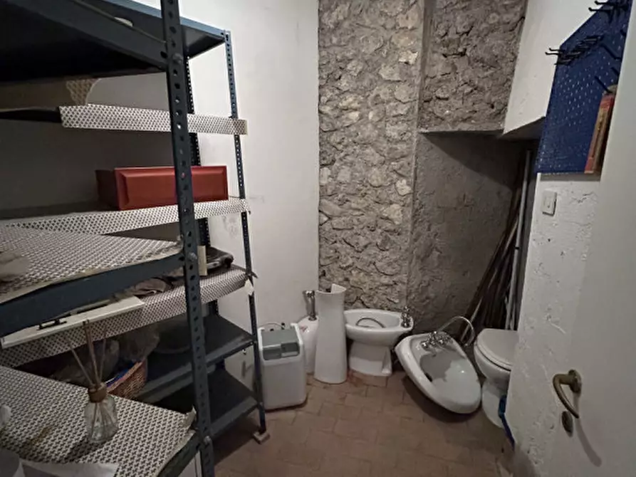 Immagine 28 di Palazzo in vendita  in Via XXIV Maggio a Capalbio