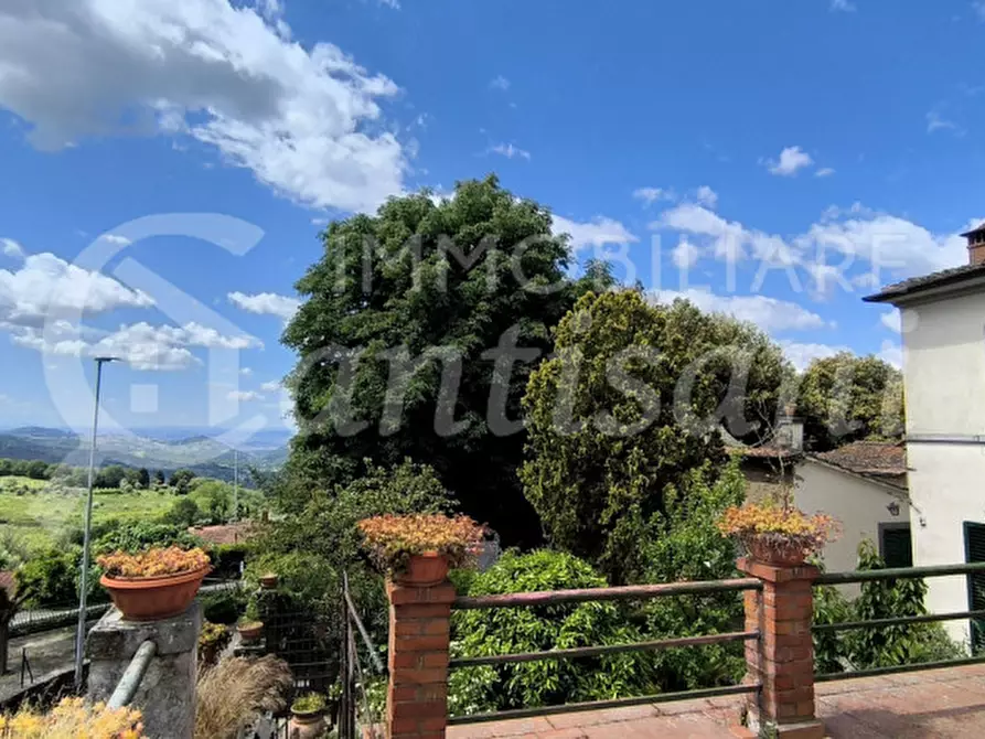 Immagine 3 di Villa in vendita  in via dell'olmo a Fiesole