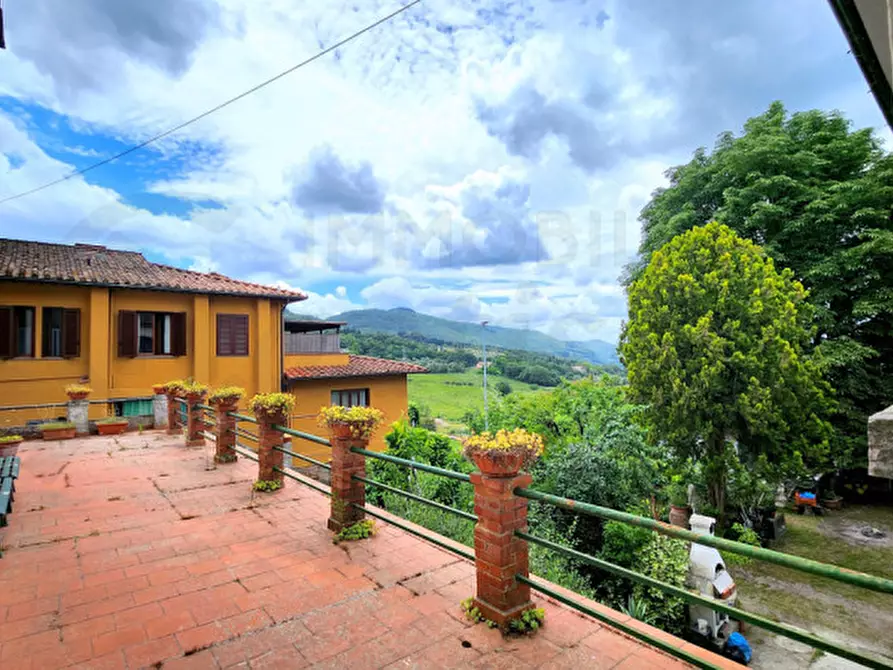 Immagine 6 di Villa in vendita  in via dell'olmo a Fiesole