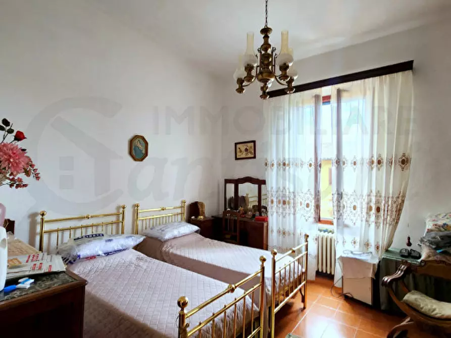 Immagine 7 di Villa in vendita  in via dell'olmo a Fiesole