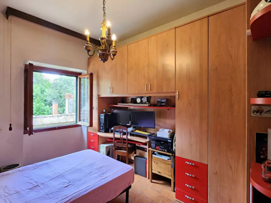 Immagine 11 di Villa in vendita  in via dell'olmo a Fiesole